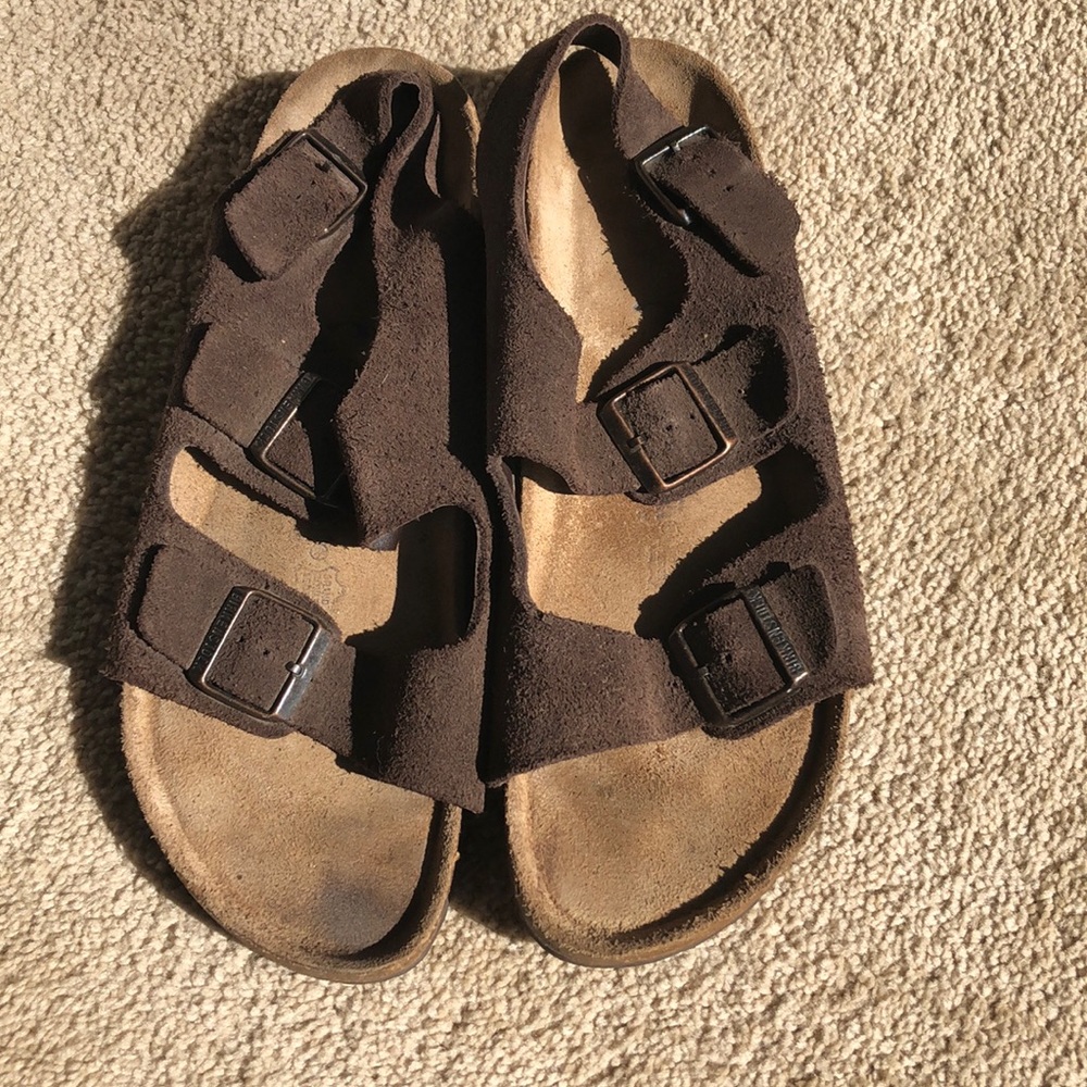 Men’s Birkenstock’s back strap sandals